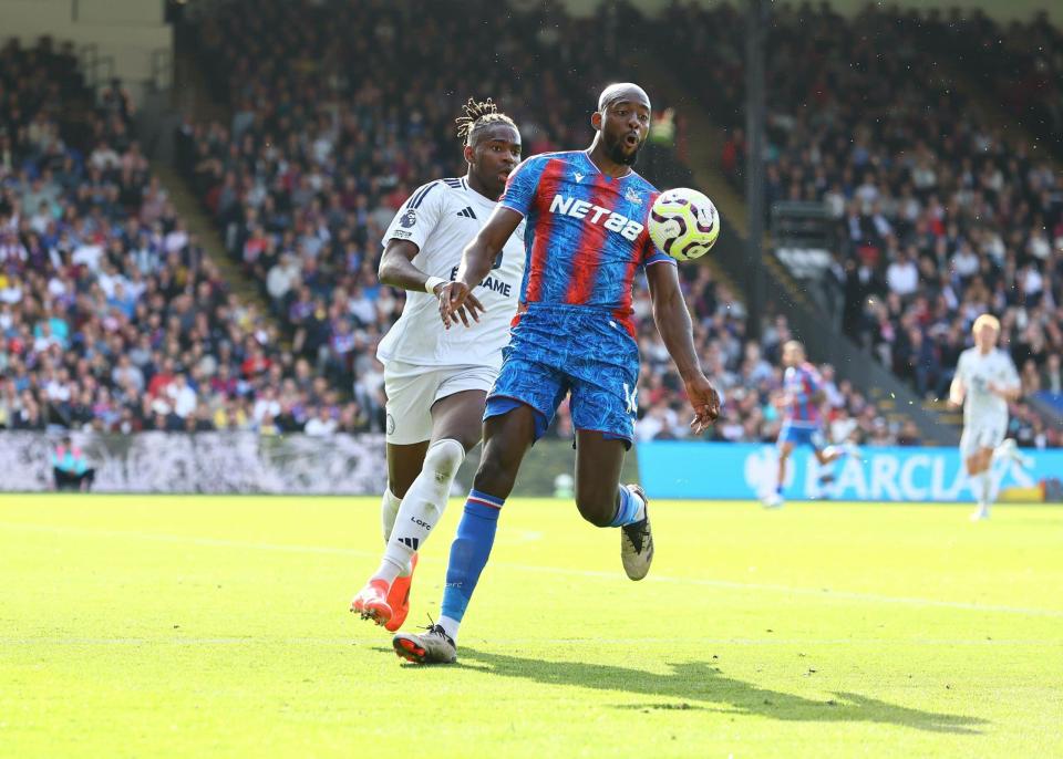 Leicester City Football Club: Hành trình từ đội bóng vô danh đến nhà vô địch Ngoại hạng Anh