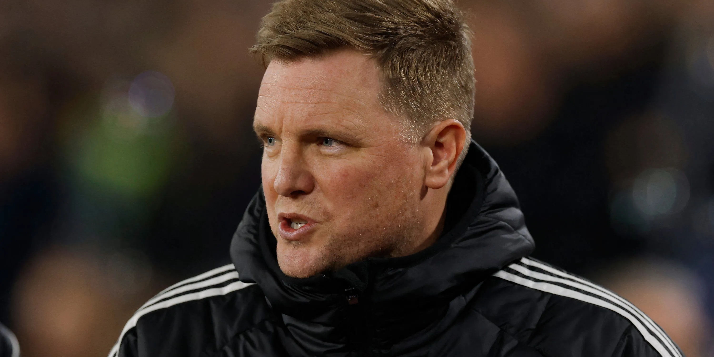 Huấn luyện viên Eddie Howe của Newcastle United, người đang tìm kiếm thủ môn mới