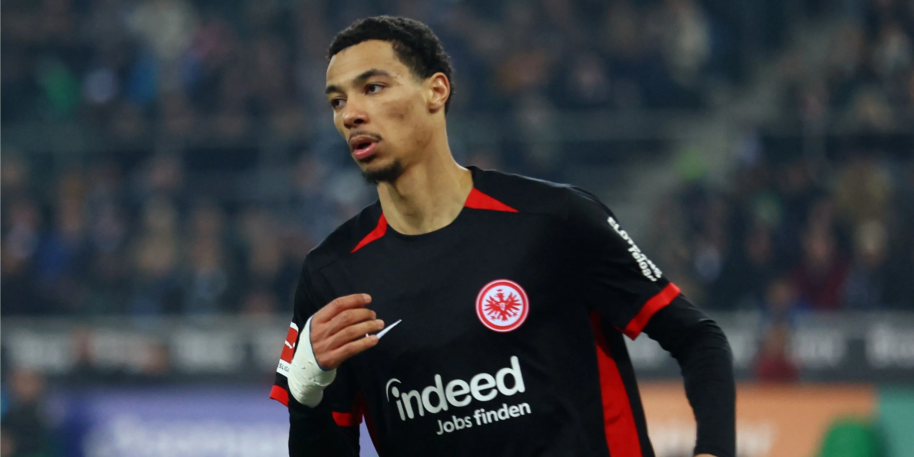 Hugo Ekitike tiền đạo Eintracht Frankfurt mục tiêu chuyển nhượng hàng đầu của Man City