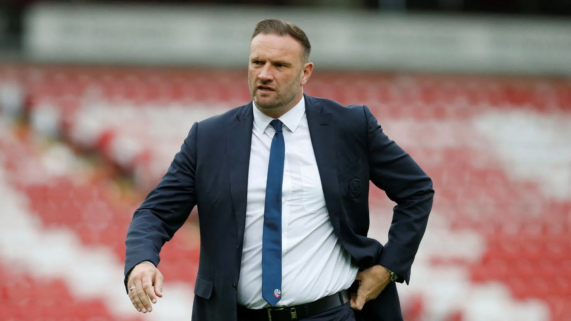 Ian Evatt trong trang phục HLV Bolton Wanderers