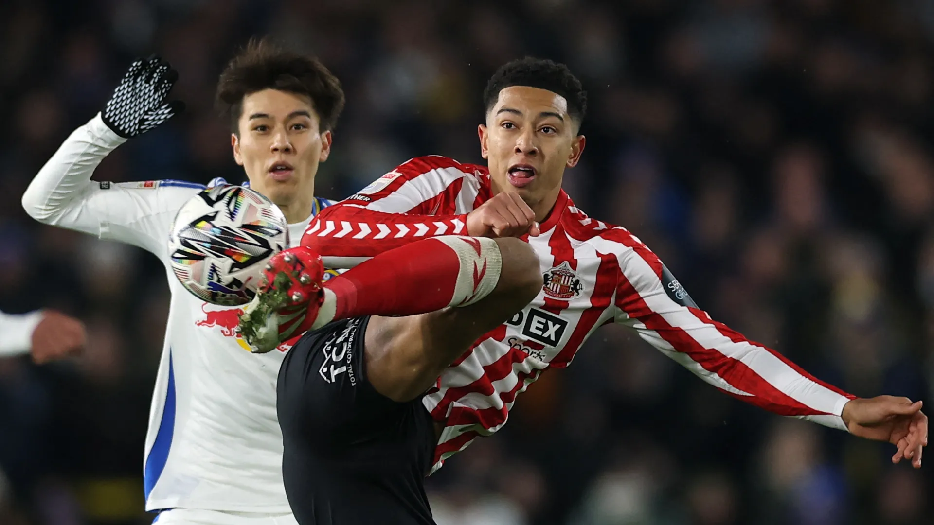 Tottenham: Vušković tài năng hơn Huijsen, liệu có cần 50 triệu bảng?
