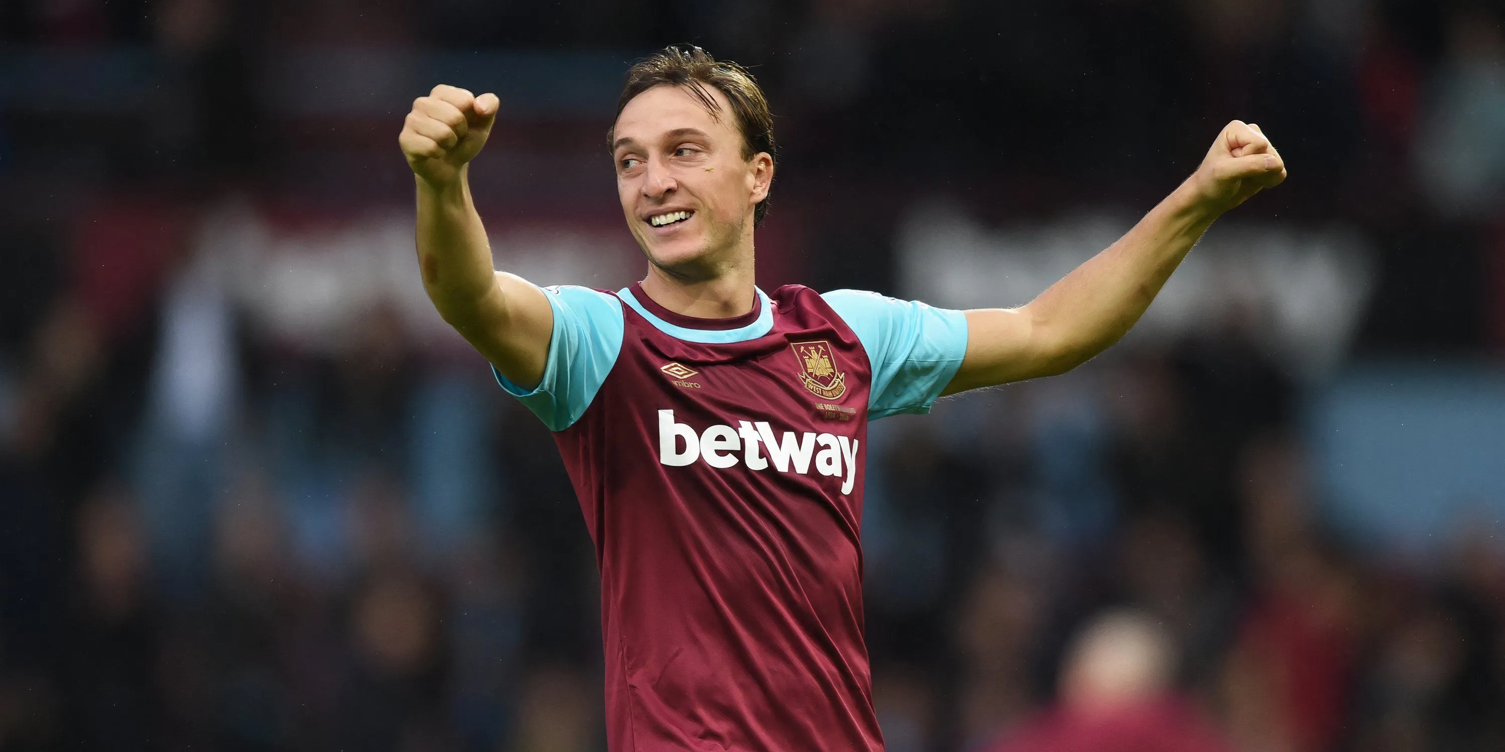 Mark Noble thi đấu cho West Ham
