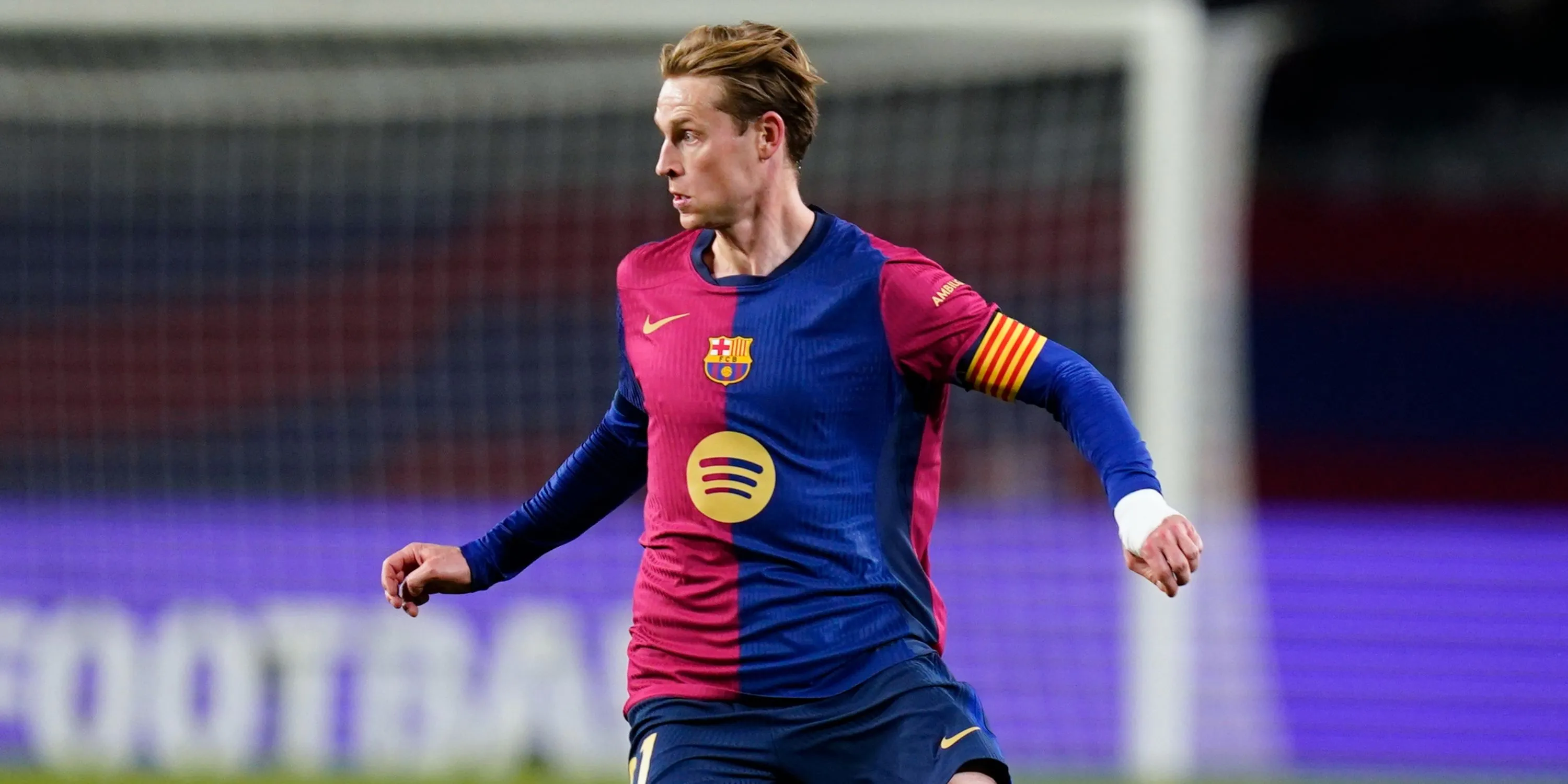 Tiền vệ Frenkie de Jong trong màu áo Barcelona