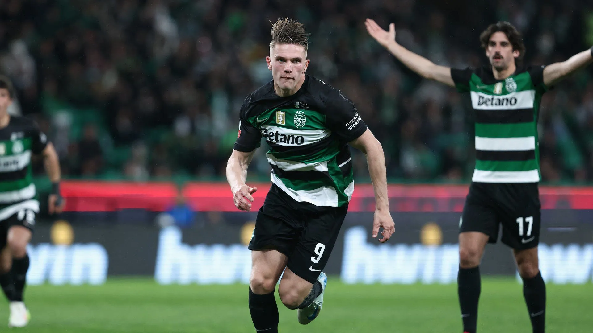 Viktor Gyokeres cho Sporting CP