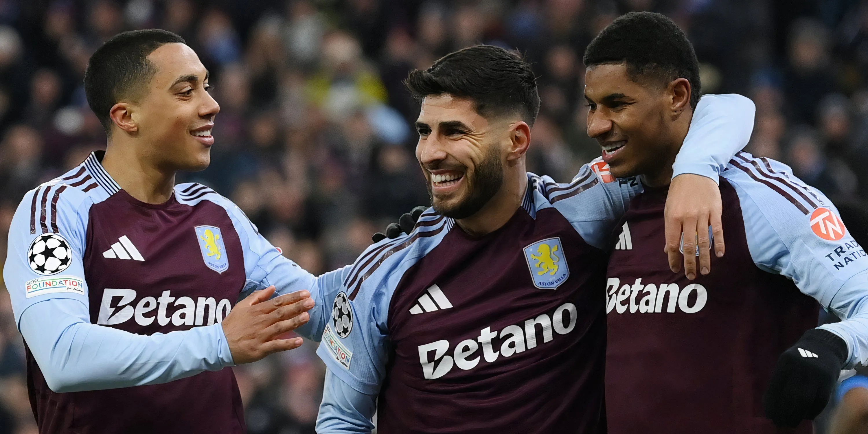 Đội hình Aston Villa với Marco Asensio và các đồng đội