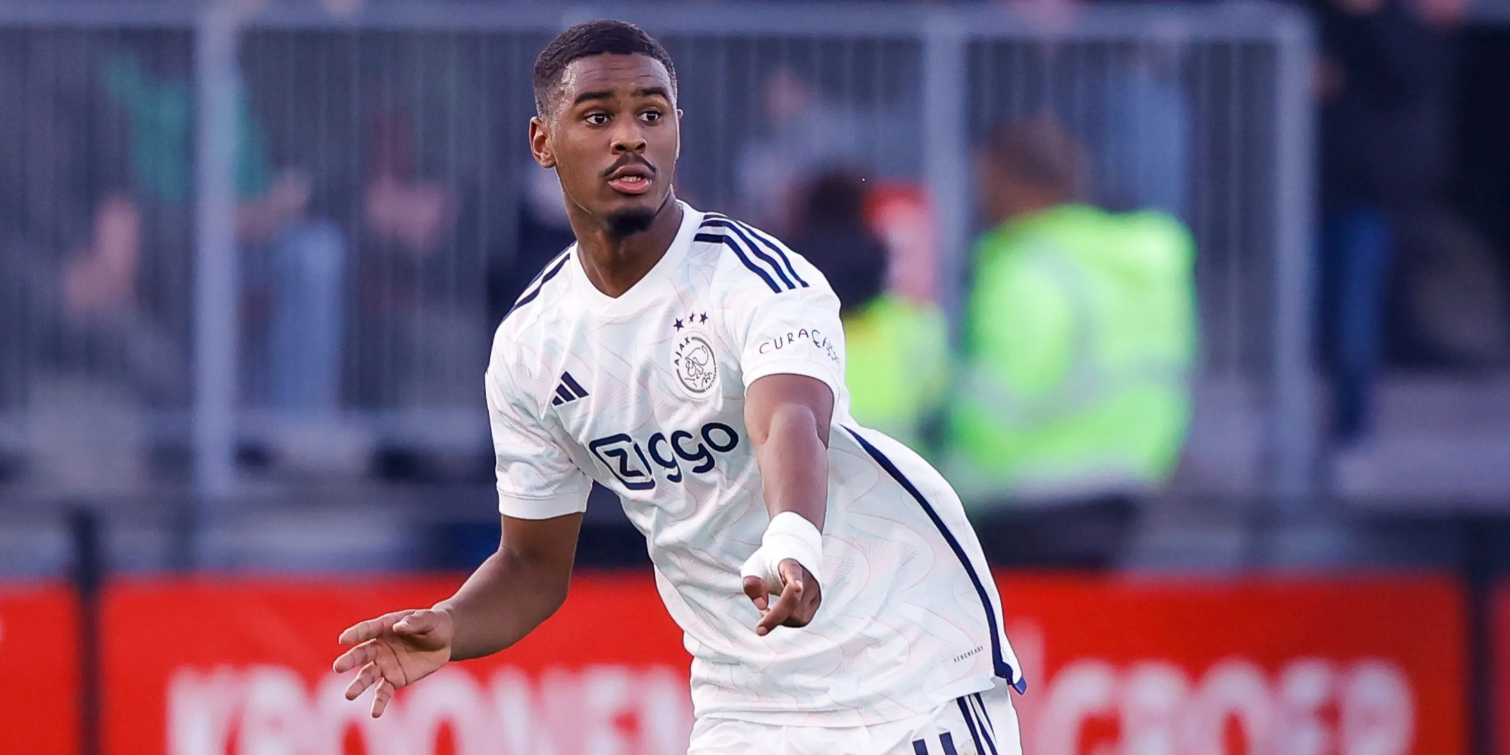 Trung vệ Jorrel Hato của Ajax, tài năng trẻ Hà Lan được nhiều CLB lớn săn đón
