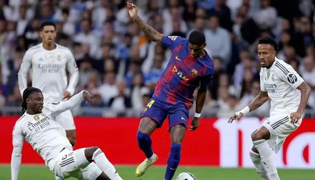 Marcus Rashford trong áo Barcelona ra mắt El Clasico, thực hiện đường kiến tạo cho Fermin Lopez tại Camp Nou