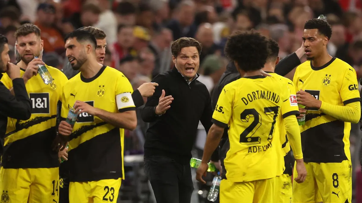 Terzic xây dựng mối quan hệ gần gũi và huấn luyện tâm lý cho các cầu thủ trẻ ở Dortmund