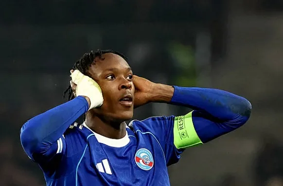 Emegha ghi dấu ấn trong chiến thắng của Strasbourg trước Crystal Palace