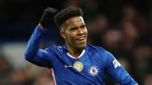 Estevao tỏa sáng rực rỡ dù vừa cập bến Chelsea.